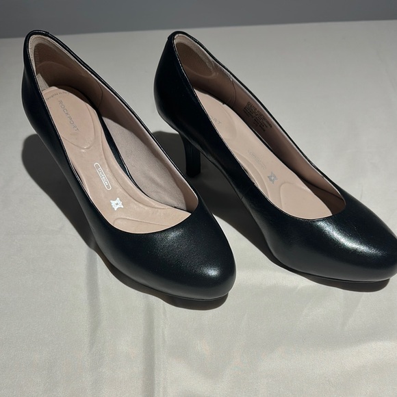 Rockport Seven to 7 Professional Black Heels. Timeless Elegance. - Picture 1 of 11